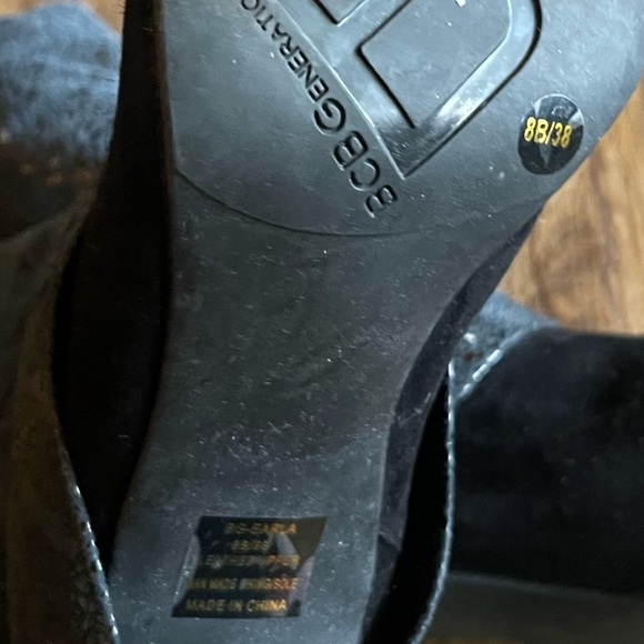 BCBG Generation Earla Black Suede Boots Mosaic Cuff Mid Calf Boots Sz 8 - Picture 4 of 7